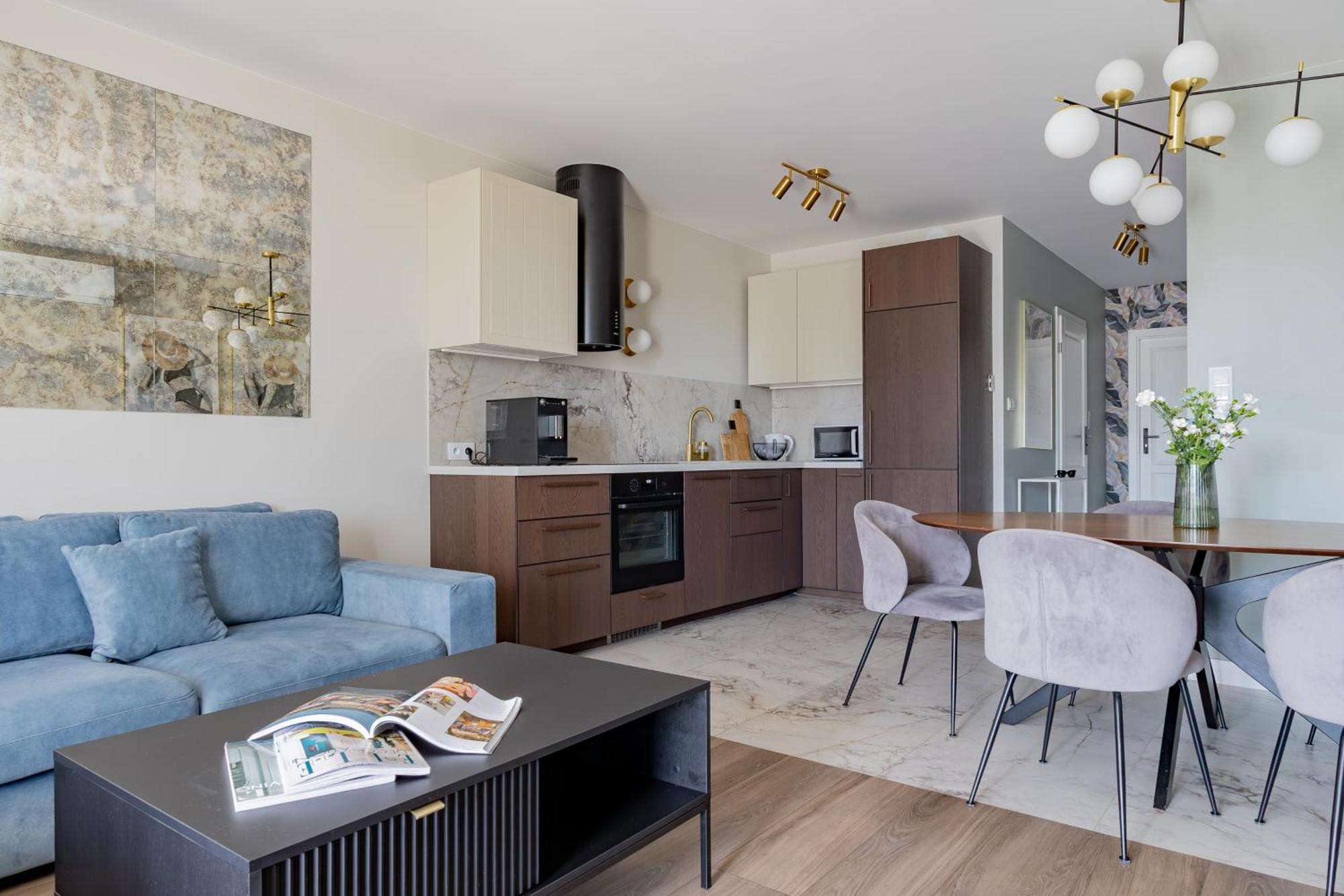 Glow Apartments, Letnica - Szesc Letnica *